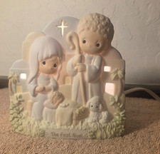 Precious Moments Nativity Night Light 181374 w original box