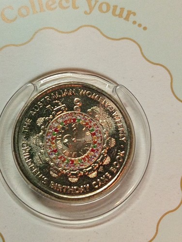 Australia 2025 Colour UNC $2 & $1 Coins Women's Weekly 11 Coin Collection Folder - Picture 3 of 9