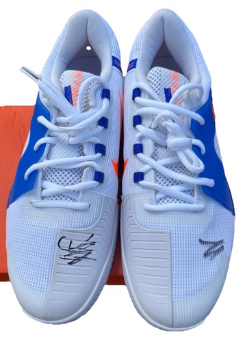 Jannik Sinner Signed Autographed Nike Zoom GP Challenge Tennis Shoes PSA AUTO - Picture 3 of 5