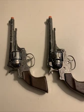 Pair Of Gonher No 122 Western Revolver 12 Shot Diecast Toy Cap Gun Made In Spain