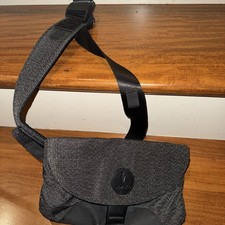 ALPAKA Bravo/MetroCrossbody Sling Bag - Gray/ Black w/ USB Charging Port