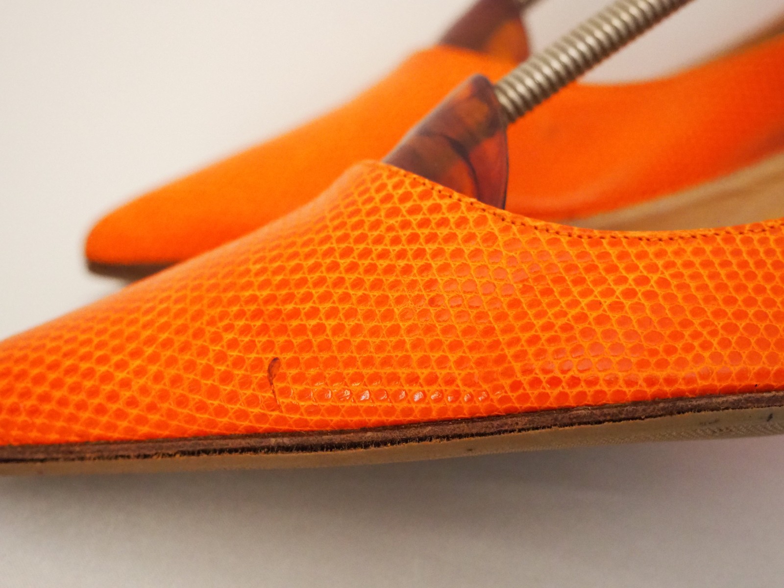 Vintage Hermès orange python leather pumps Size 3… - image 5