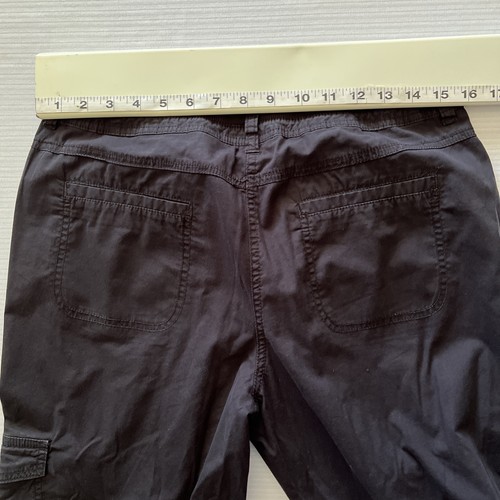 Chicos Roll Tab Cargohose schwarz Damengröße 0,5 kleine elastische Bundtaschen - Bild 8 von 11