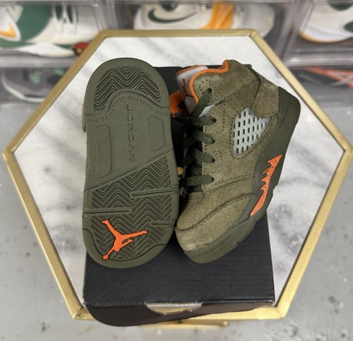 NIKE AIR Jordan 5 Retro Oliva Unisex Bebé Niño Zapatos Talla 6C Verde Naranja - Imagen 6 de 6