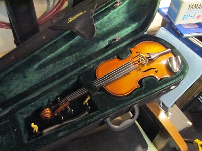 Cremona model 130 3/4 size Violin & Case w/chin rest *No fine tuners or bow