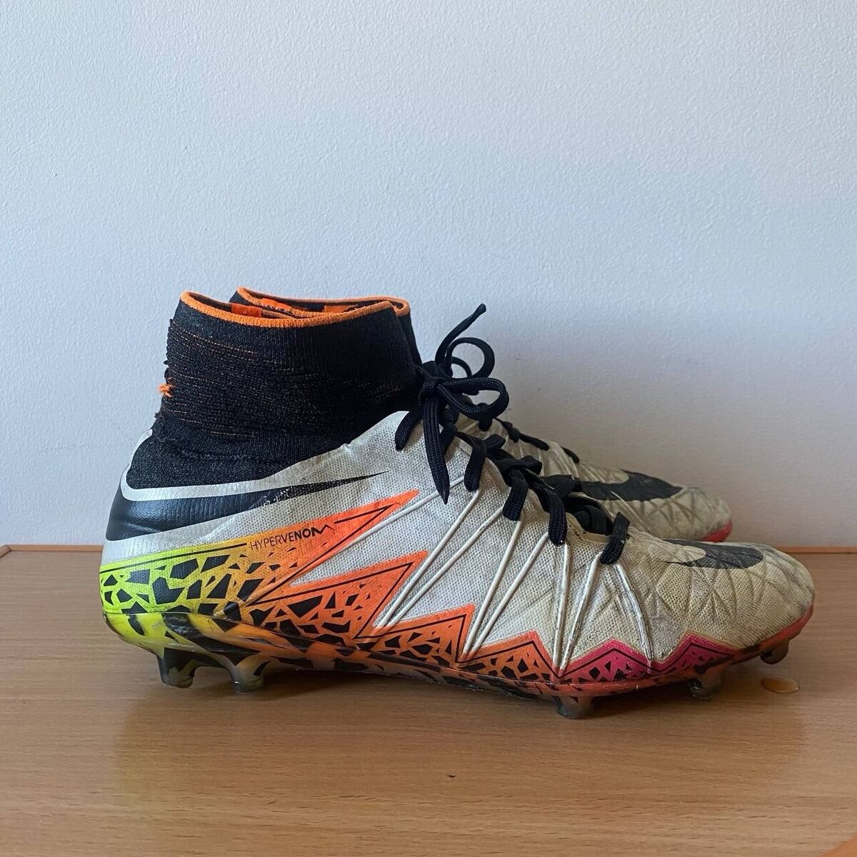 Nike Hypervenom Phantom II FG Black/Volt