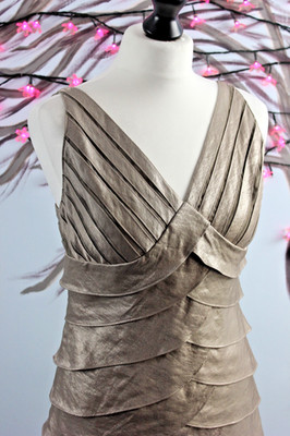 Heine Antique Gold Colour Wiggle Dress Silky Feel Occasion Party UK 14 EUR 42