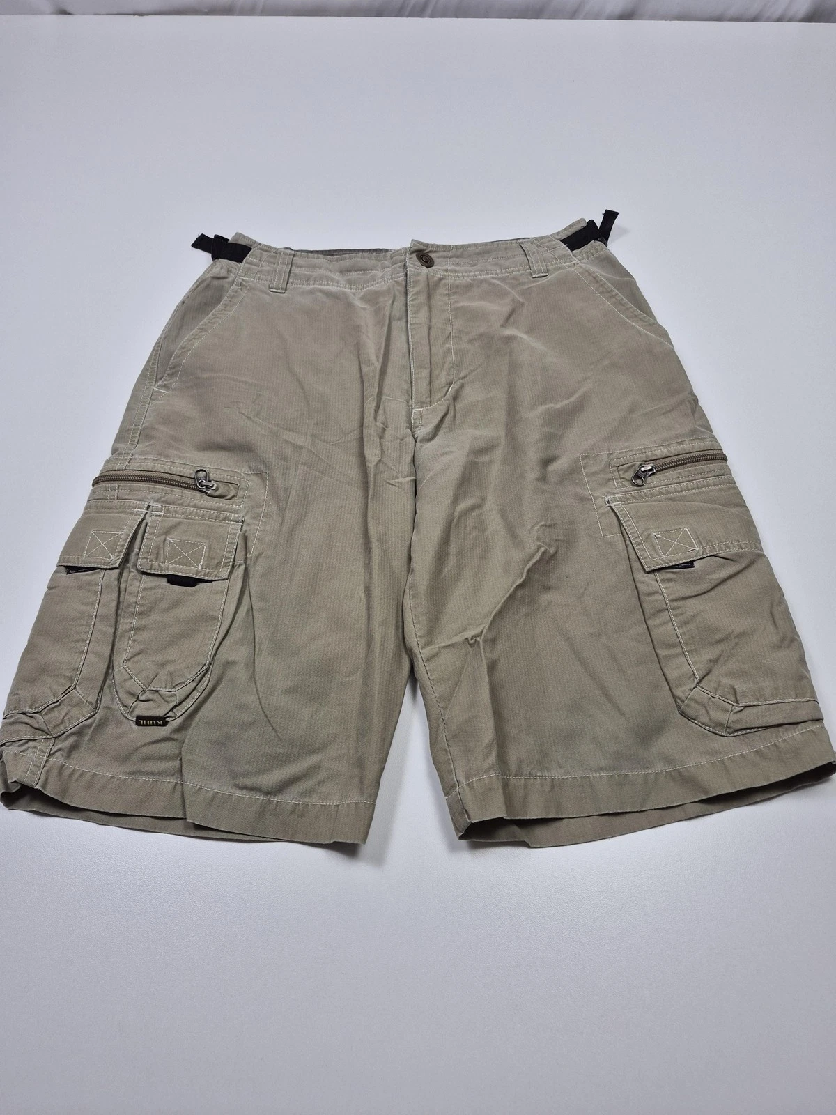 Kuhl Cargo Shorts Mens S Beige Cotton Nylon 11" Inseam Hiking Outdoor Casual