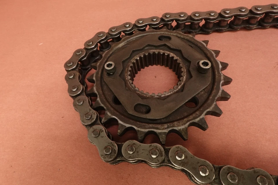 Harley Davidson Dyna Street Bob 2011-2017 piñones de transmisión por cadena FXDB Foto 2 de 4