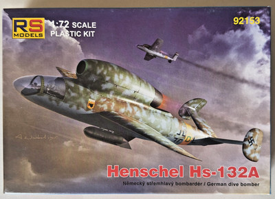 WWII Luftwaffe Henschel Hs 132A Dive Bomber 1/72 RS Models 92153