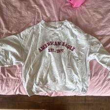 American Eagle Gray Crew Neck Logo Graphic Fl...