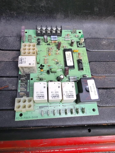 York Coleman Evcon 2702-310/A (green) Furnace Control Circuit Board 23IF-2
