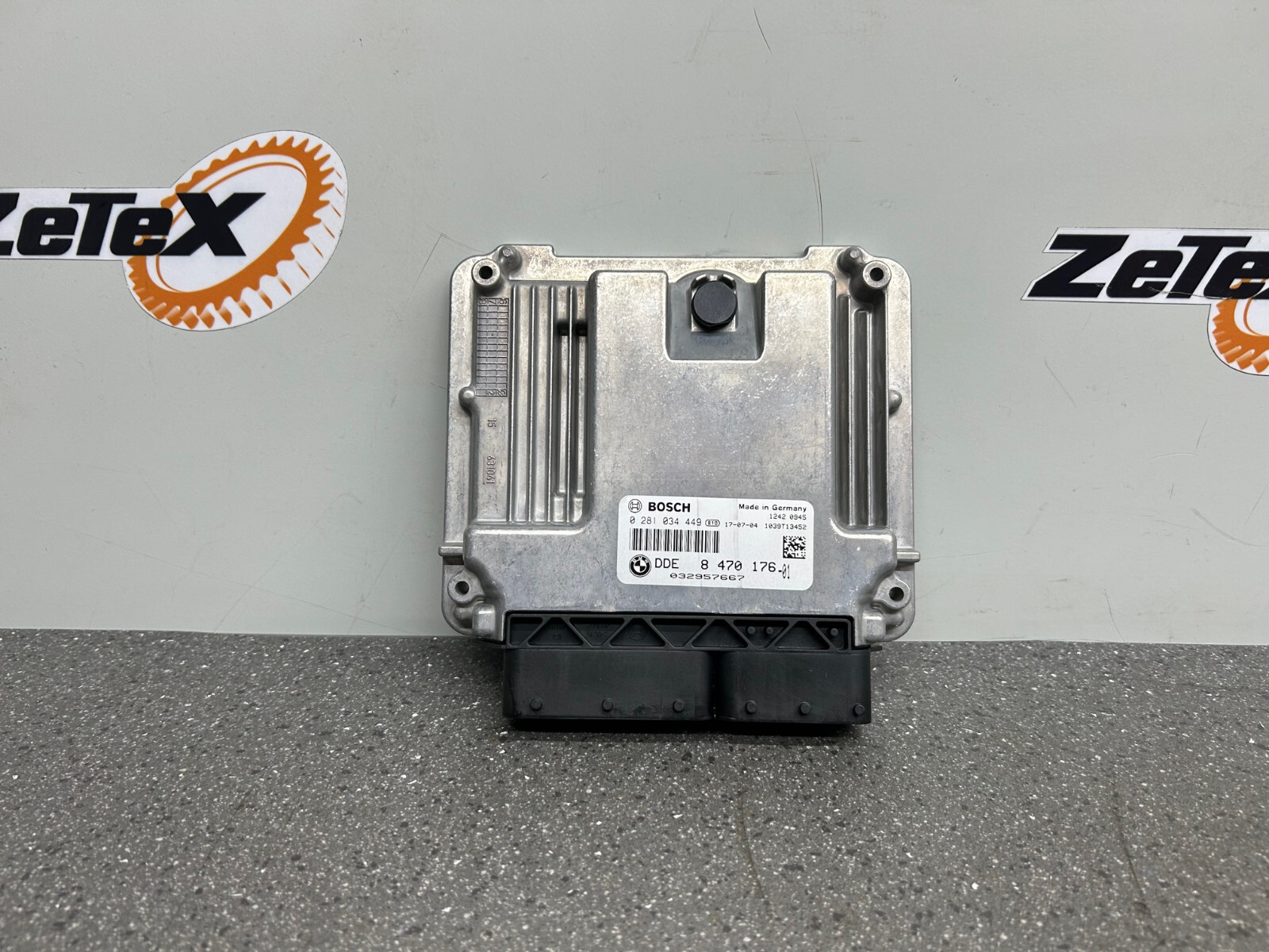 13618473185 Steuerung Motor UCE BMW Serie 1 Lim (f21) 116d 1189998  