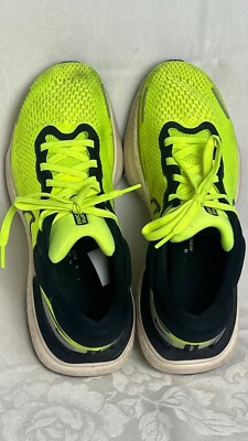 Nike ZoomX Invincible Run Flyknit Shoes Mens Size 8 Running CT2228-700 Nike ZoomX Invincible Run Flyknit Volt Black CT2228-700  main image 4