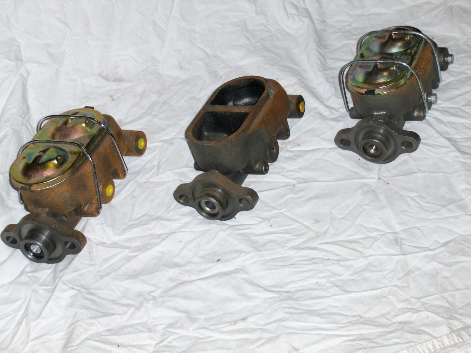 Lot of 3 Street Rod Master Cylinders Cast Iron Universal GM 3/8 for