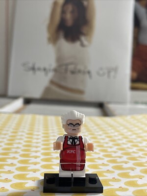 COLONEL SANDERS LEGO MINI FIG FIGURE KFC KENTUCKY FRIED CHICKEN fast food nation