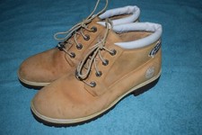 Timberland Chukka Brown Nubuk Embroidered Logo Boots Spellout Womens 9M ST-1