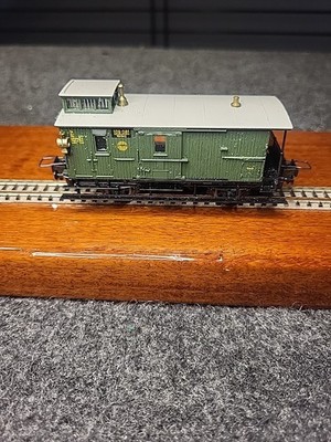 Trix Express 23580 K. Bay.stb  Baggage Car Interior And Tail Lights