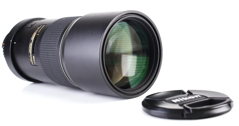 Nikon AF-S 300mm F4 D Autofocus Prime Lens with Front & Rear Lens Caps Case &Box - Image 3 of 4