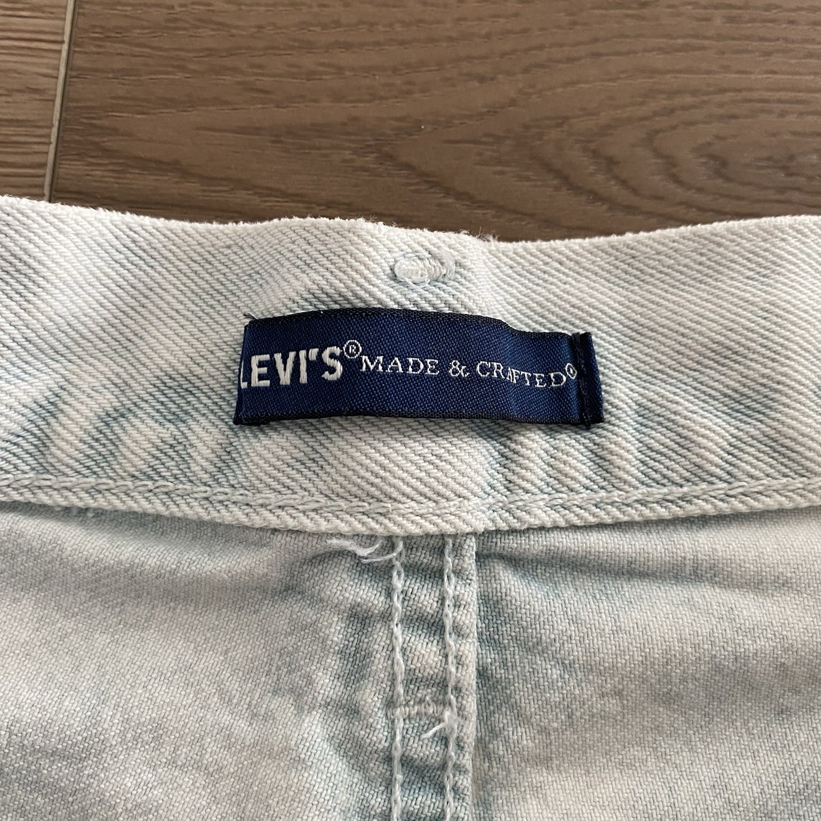 MADE & CRAFTED LEVI'S 501 ORIGINAL Light Wash Unisex Size 24/32 thumbnail 4