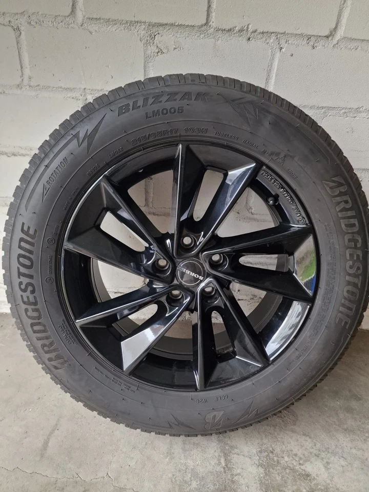 Borbet Alufelgen Bridgestone Winterreifen 215/65 R17 103H - Bild 4 von 4