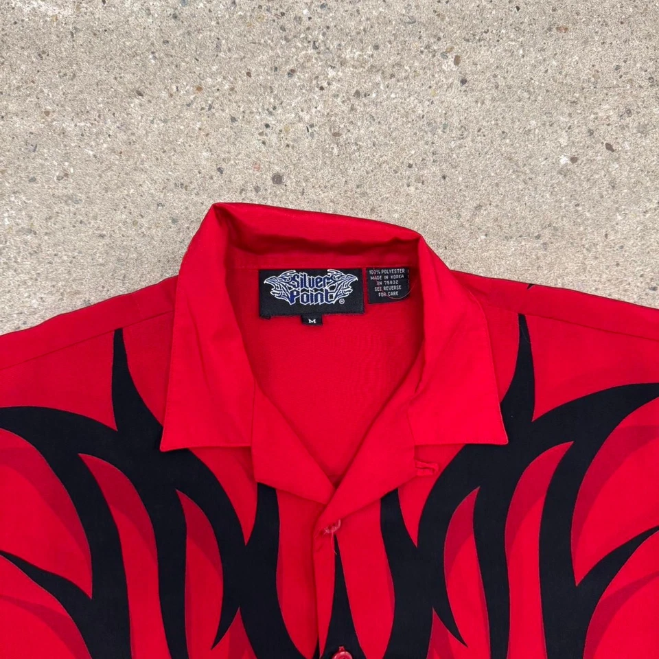 Camisa Silver Point Roja Negra Tribal Tatuaje Arte Estilo Manga Corta Botón Talla M Foto 3 de 4