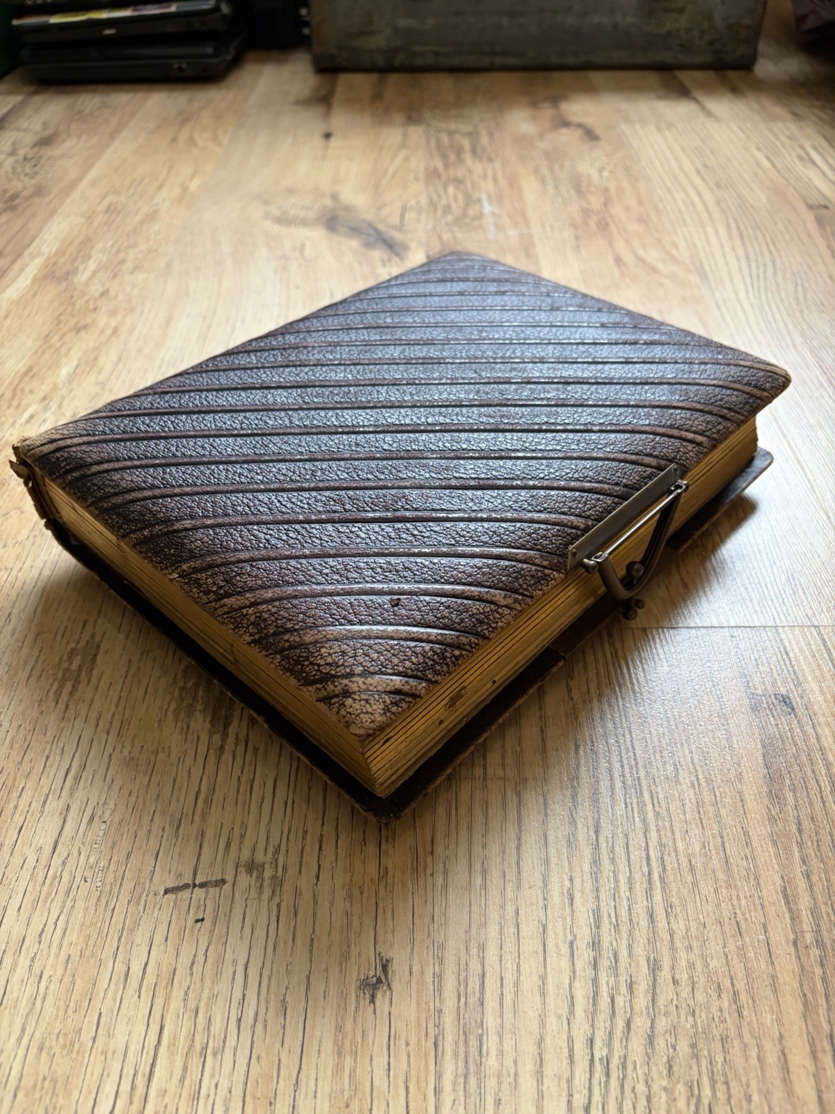 Antique Secret Alcove Book box Large Leatherbound Vintage Nook Hideaway Storage