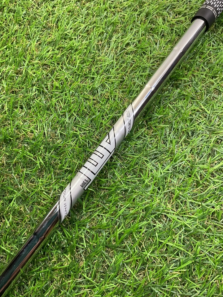 Lynx Parrallax 7 Iron - Image 4 of 4