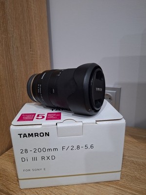 Tamron Lens 28-200mm F 2.8 - 5 6