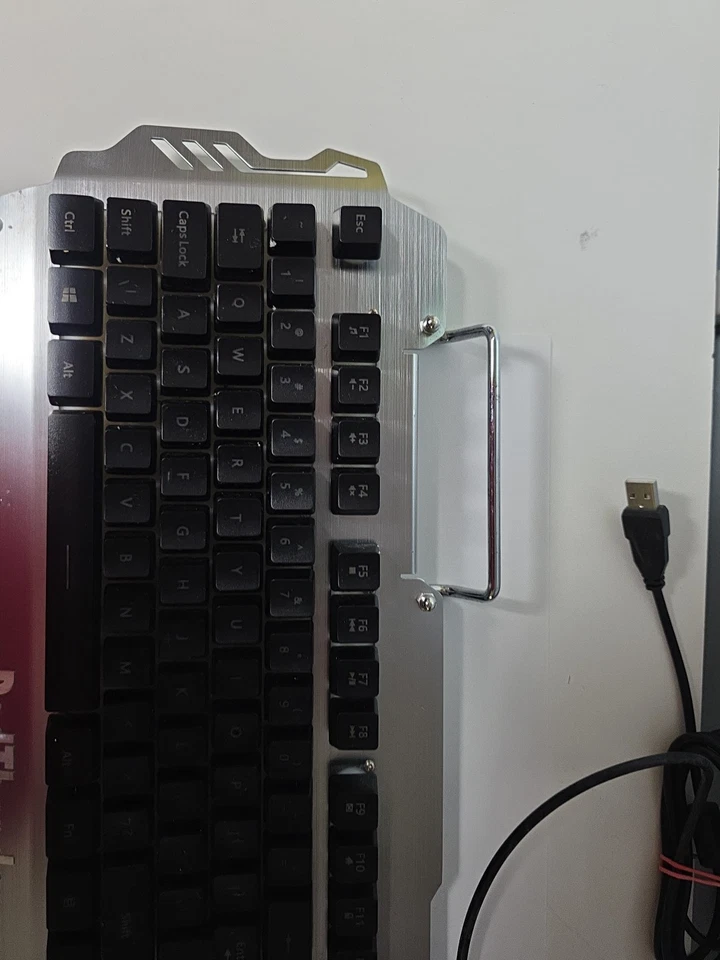 PK900 Luminoso RGB Juego Teclado Luz Panel Metal con Soporte de Mano Foto 4 de 4