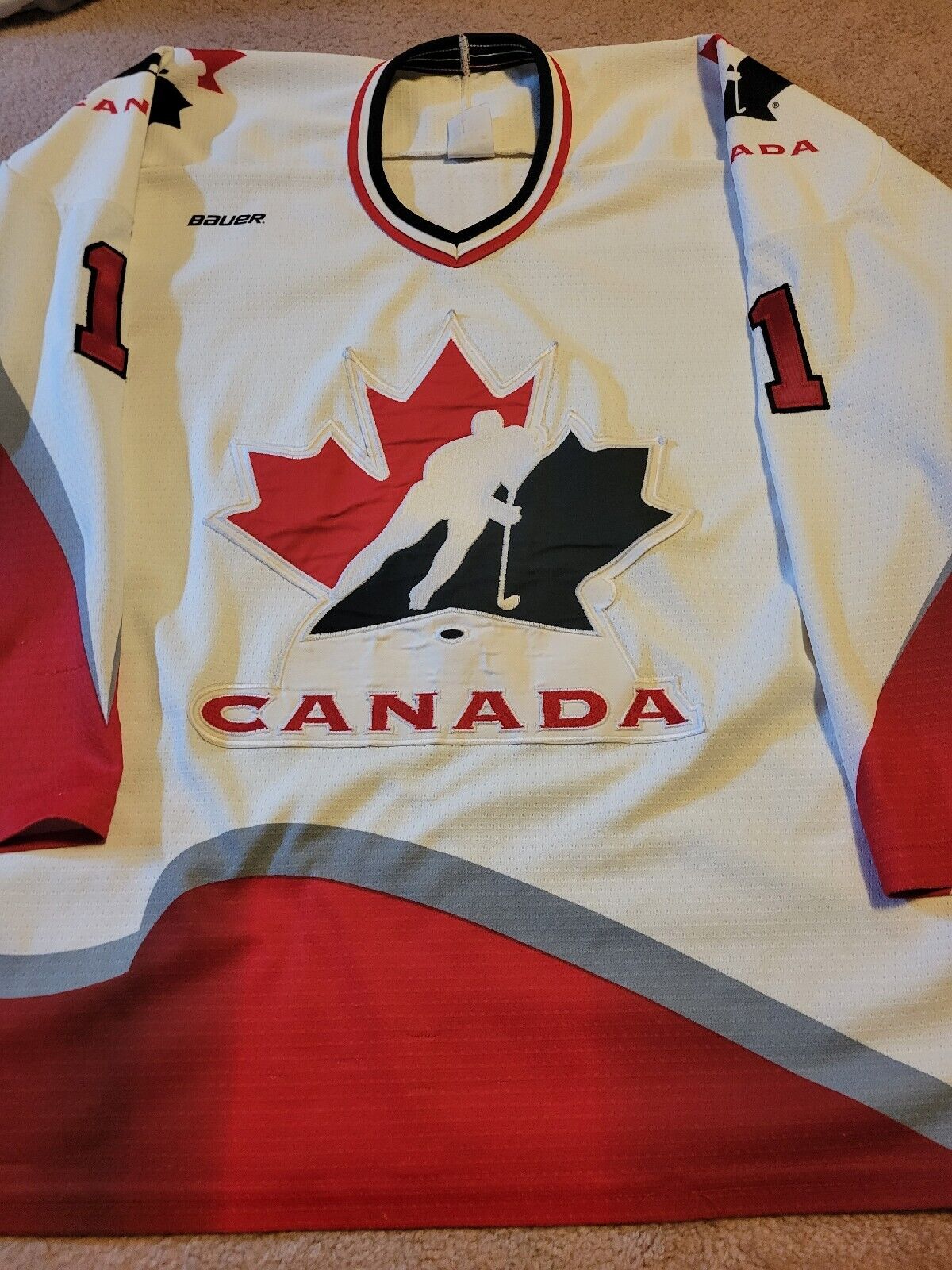 Bauer 1996 World Cup Of Hockey Team Canada Martin Brodeur Jersey, Size XL
