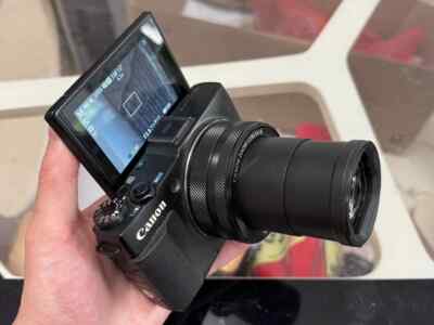 Canon PowerShot G1 X Mark II 9167B001 13.1MP 3in. Digital Camera