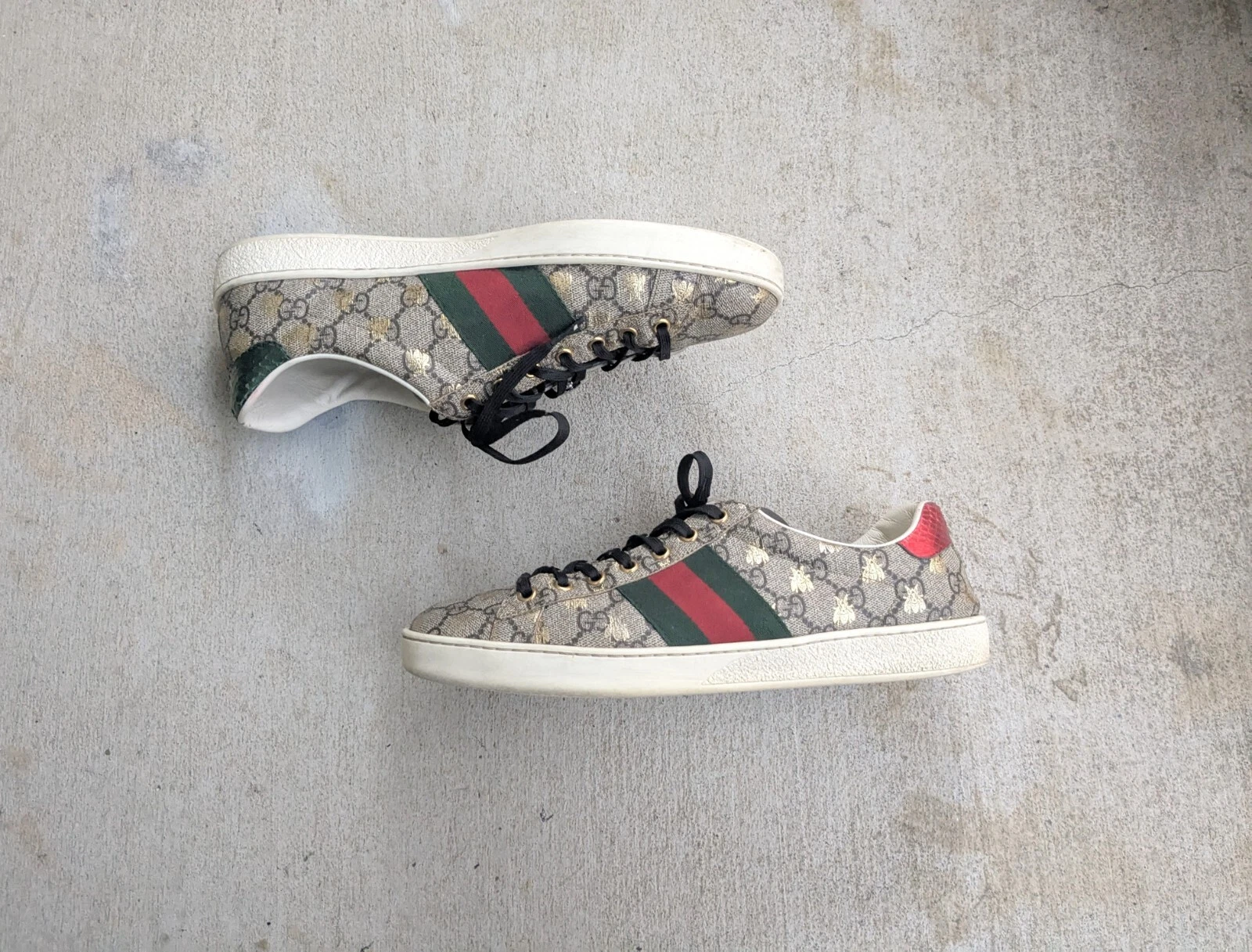Baskets Gucci Ace GG Supreme Bee hommes 8,5 toile monogramme cuir chaussures 548950