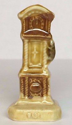 Hickory Dickory Grand Father Clock Eng Wade Figurine Miniature Porcelain Vintage