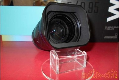 LAOWA LAOWA ARGUS CF 33MM F0.95 APO