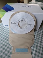 Salts Drainable Stoma Bags Neutral Colour Box Of 30. Pre Cut.