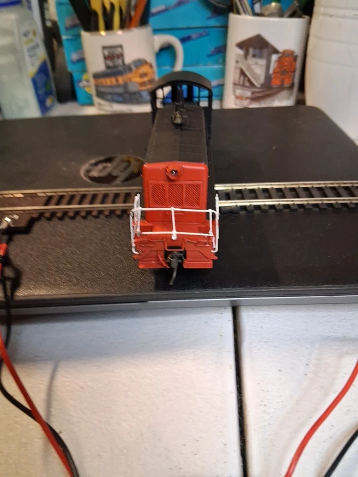 Oriental Limited  Ho Scale Brass  SOUTHERN PACIFIC  NW -2 # 1925 - Image 4 of 4