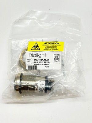 Dialight 556-1205-304F Green LED Panel Mount Indicator 125V 1 Inch Pilot Light