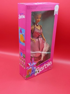 1990 Mattel Dolls Of The World 2nd Edition PARISIAN Barbie #9843