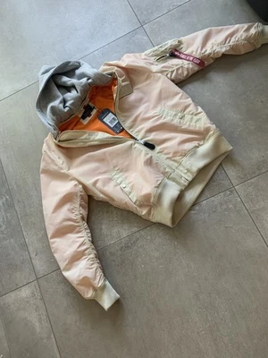 Alpha Industries MA-1 TT Hood196108 / 300 vintage white - Bild 1 von 4