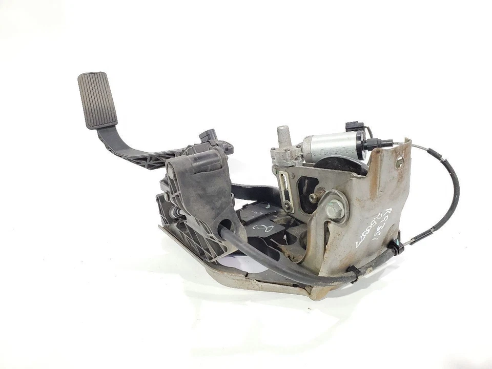 GMC Sierra 1500 2009 acelerador OEM con pedal de freno Foto 3 de 4