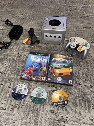 Official OEM Nintendo GameCube Silver With Games Tested ! - Picture 12 of 14