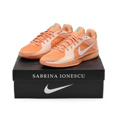FZ1517-801 Nike Sabrina 2 Activate FQ2174-801 (Damen)