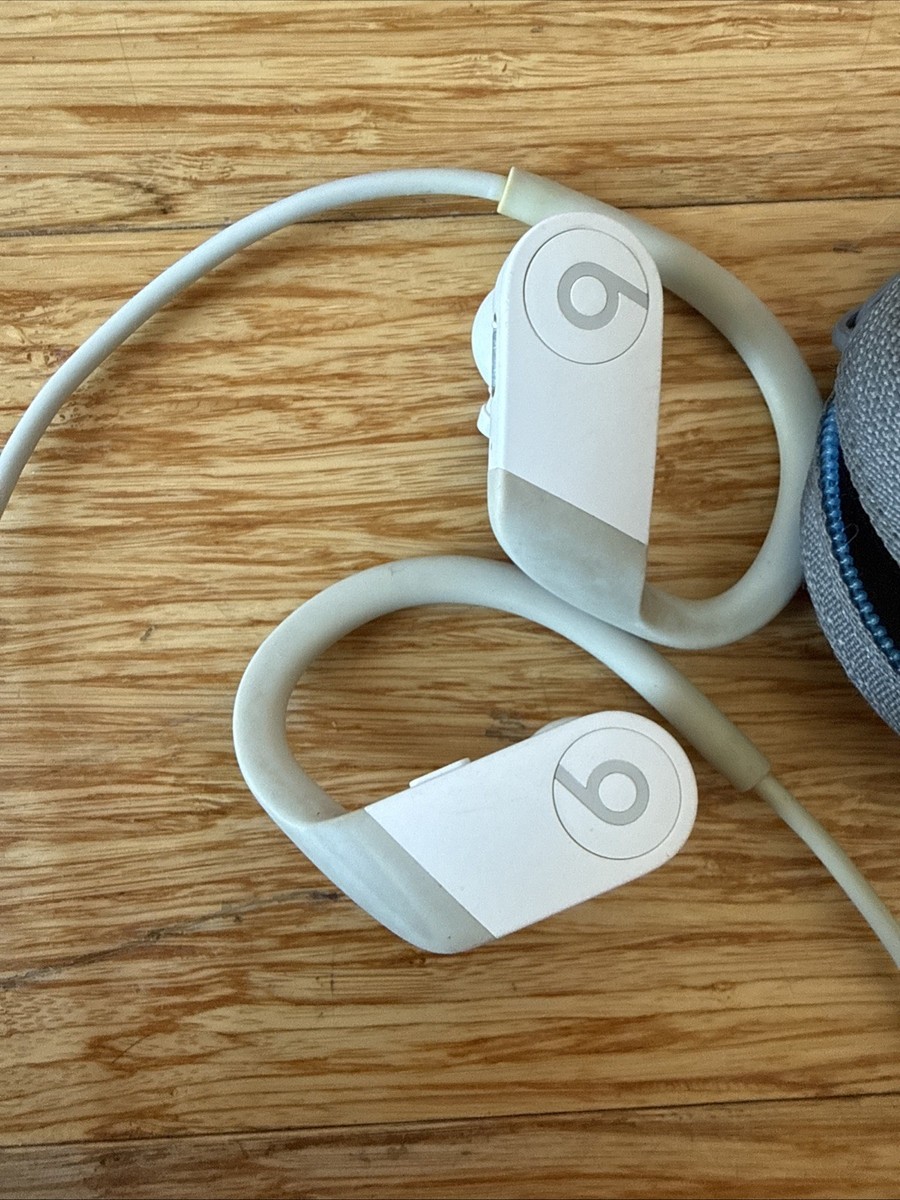 Beats Powerbeats 4 Wireless Earphones A2015 White – Tested