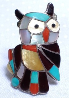 Zuni Howard Esalio Sterling Silver Ring HORNED OWL INLAID STONE & SHELL Size 7