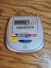 AIWA XP-V70 Personal Portable Discman CD Compact Disc Player - READ