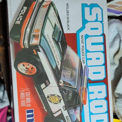 Monogram Sound Rod 1/32 1986 Chevrolet Nova Police Car Plastic Kit Black/White