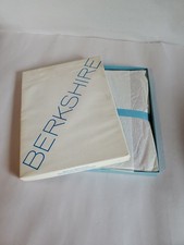 Vintage Berkshire Nylon Stockings Size 9.5 M Rose Beige Walking Sheer 3 Pair Box