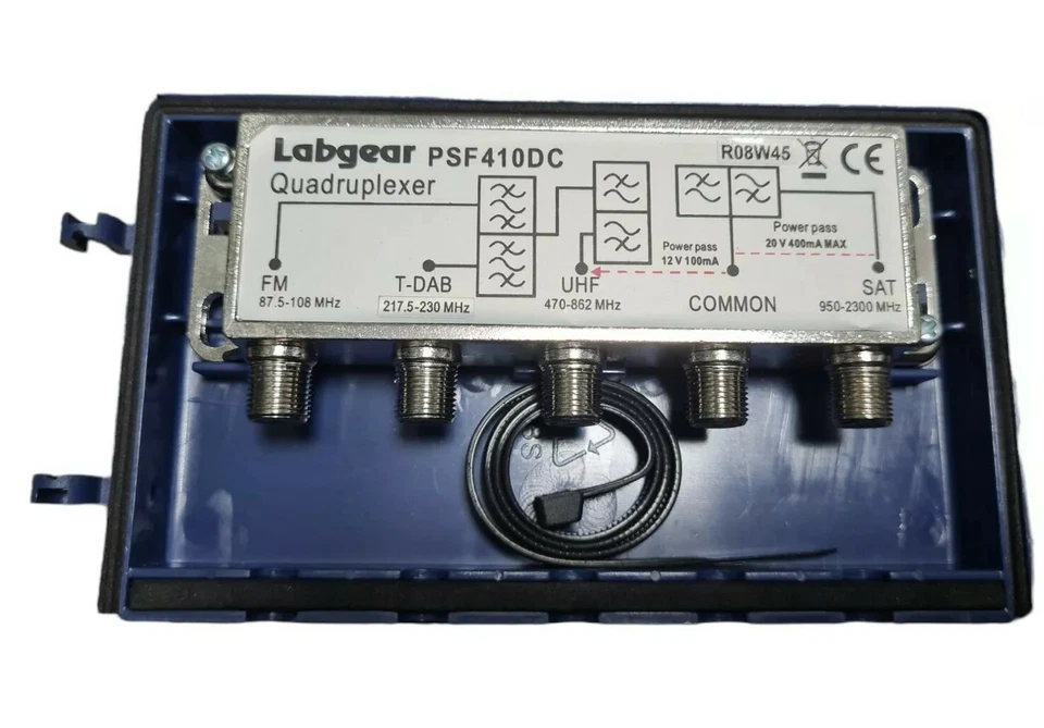 Labgear PSF410DX 4 band combiner with power pass to both LNB & masthead Amp - Image 3 of 4