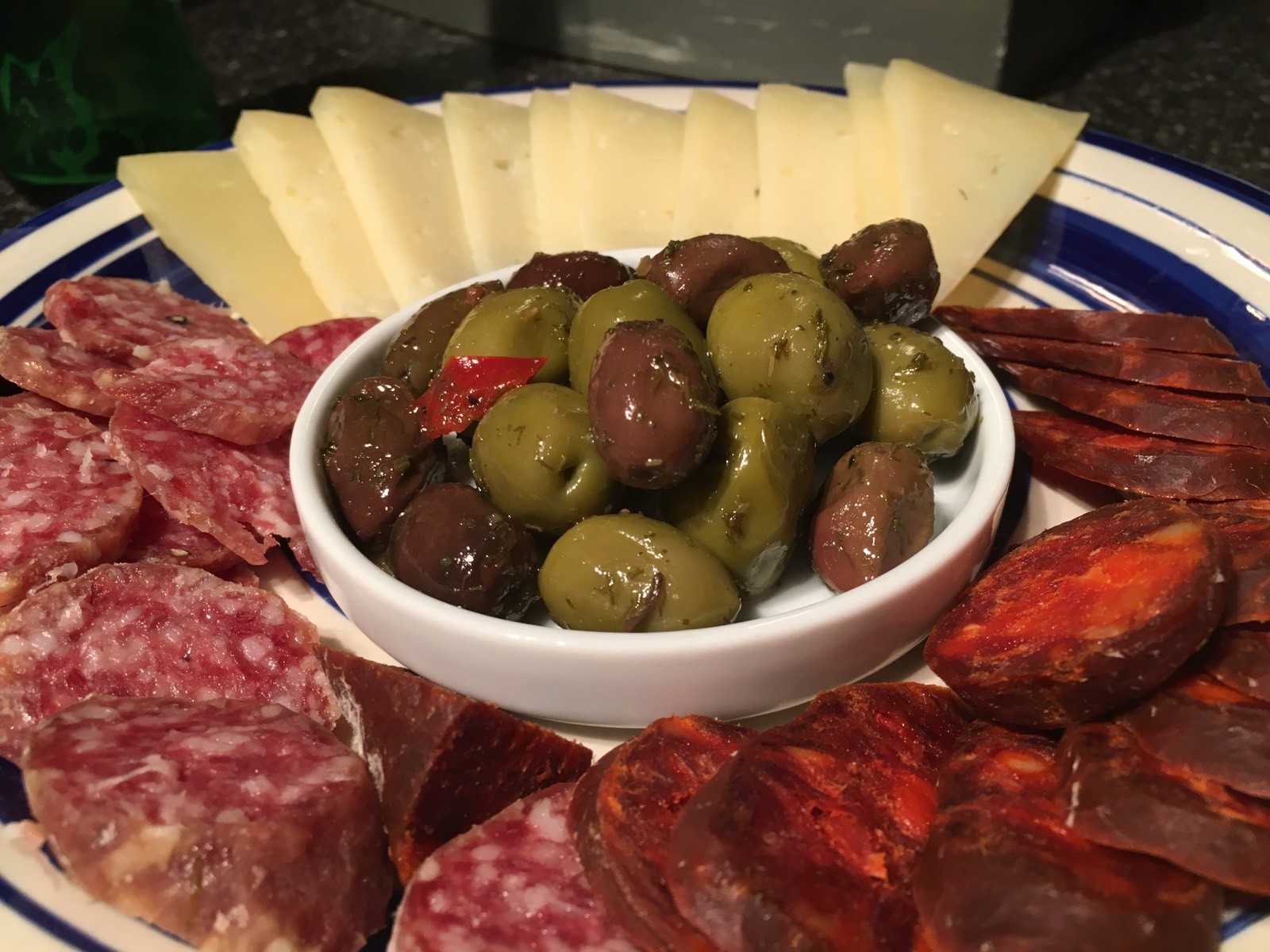 GREEK MARINATED OLIVE MEDLEY WITH LEMON AND HERBS 4 POUCHES 8.8 OZ EACH